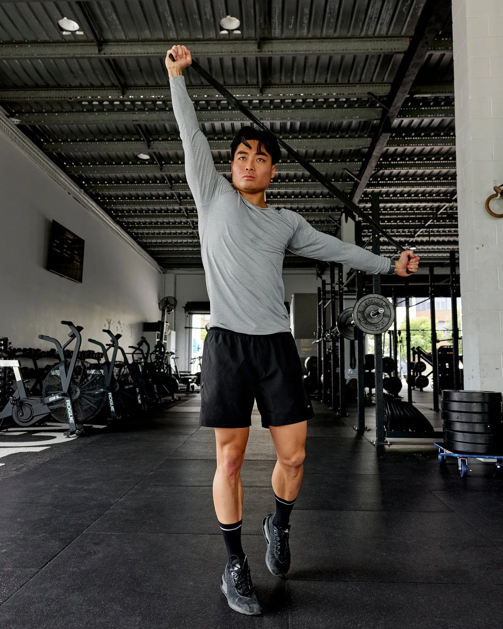 AeroFLX  Seamless Long Sleeve Tee - Lt Grey Marl