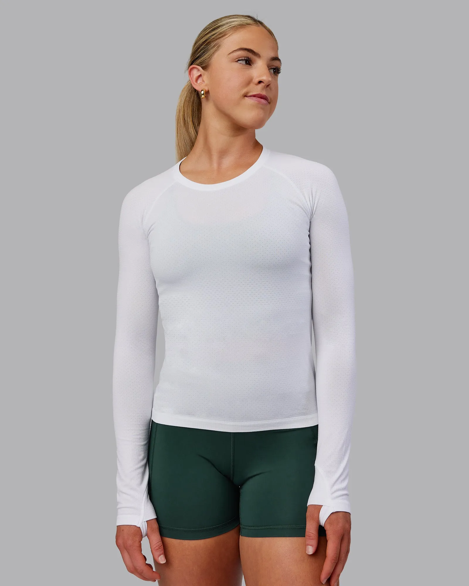 AeroFLX  Seamless Long Sleeve Tee - White/White