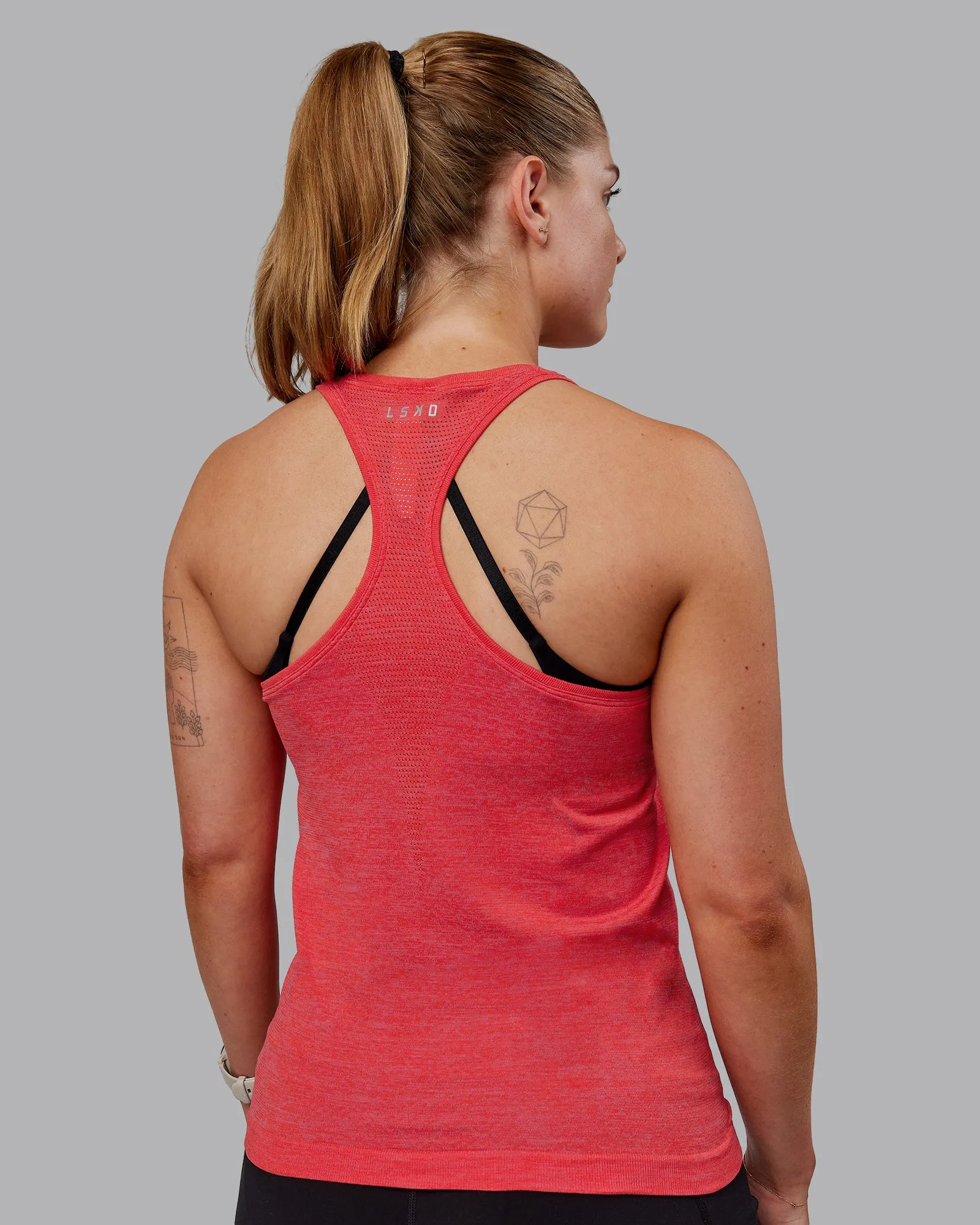 AeroFLX  Seamless Tank - Fuschia Pink/Grenadine