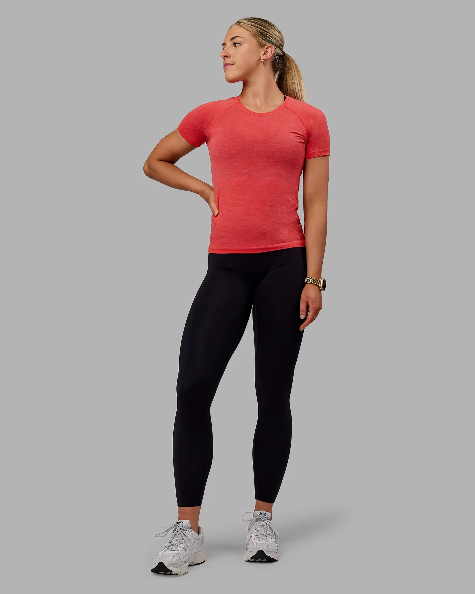 AeroFLX  Seamless Tee - Fuschia Pink/Grenadine