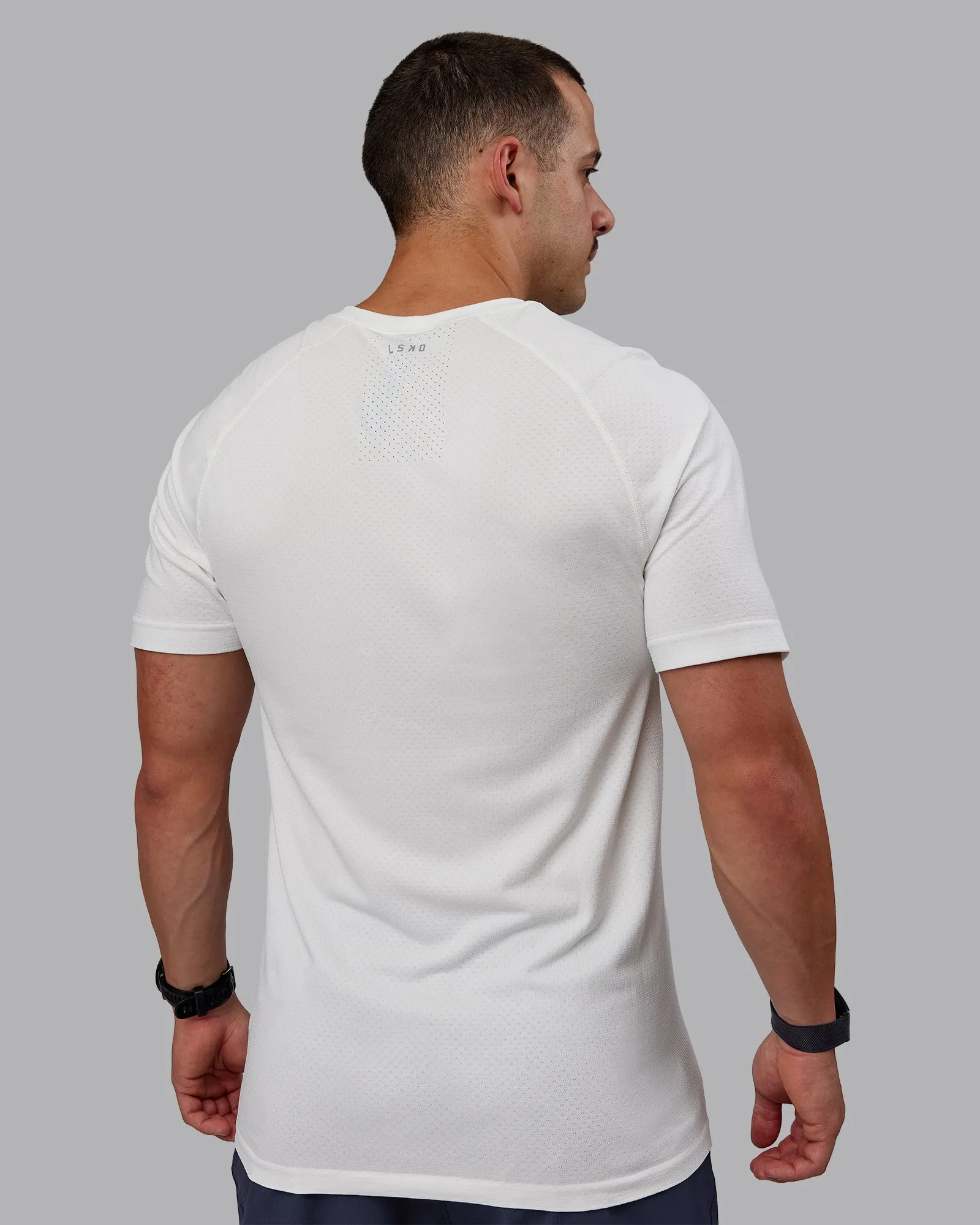 AeroFLX  Seamless Tee - Off White/Off White Marl