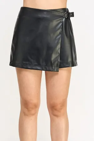 Asymmetric Skort in Black
