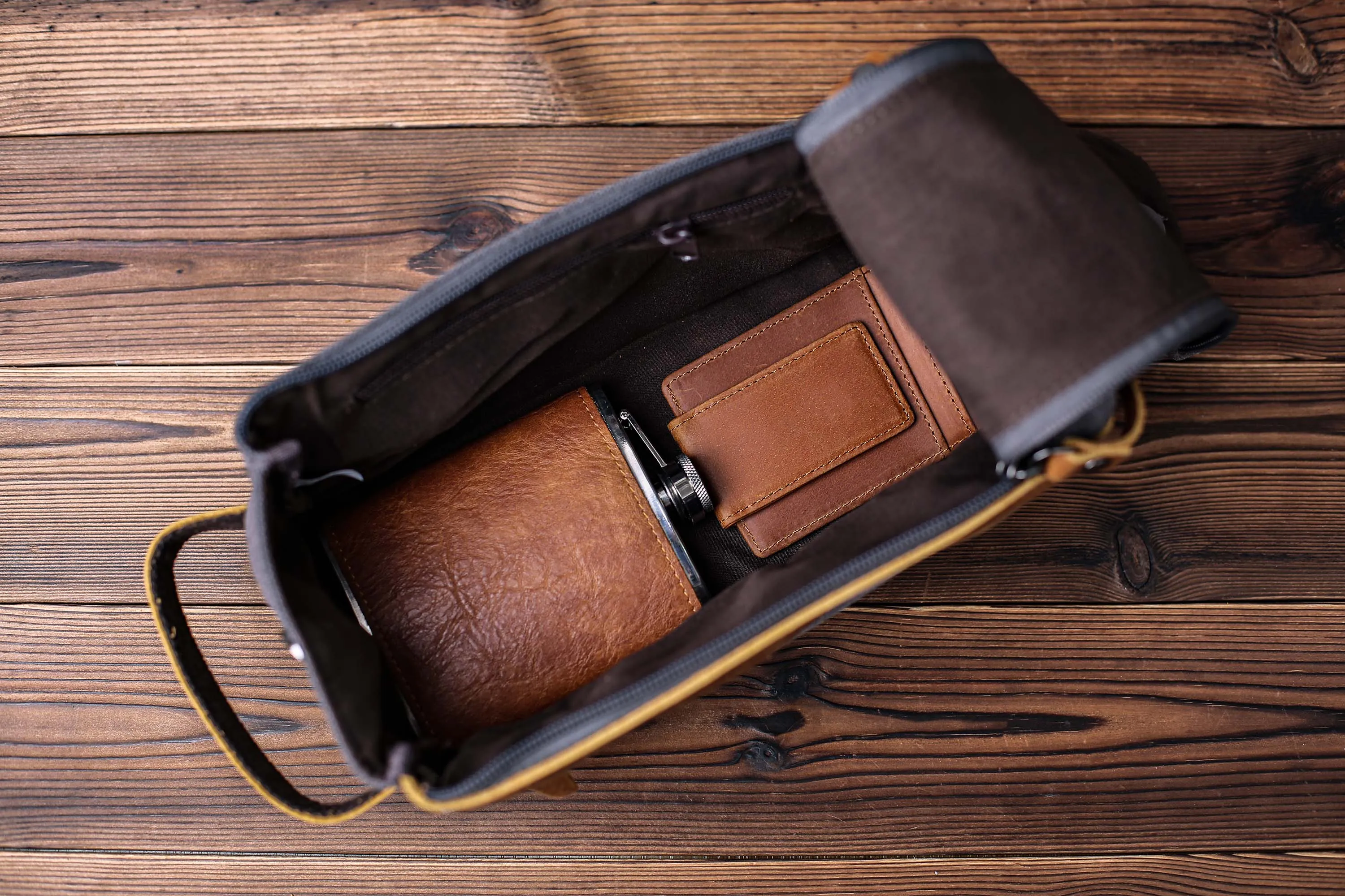 Bachelor Party Gift, Groomsmen Gift Toiletry Bag, Personalized Leather Money Clip, Groomsmen Flask, Gift for Groomsmen, Gift for Wedding