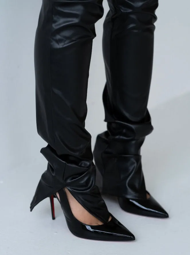 BLACKIN’ OUT FAUX LEATHER SLIT PANTS