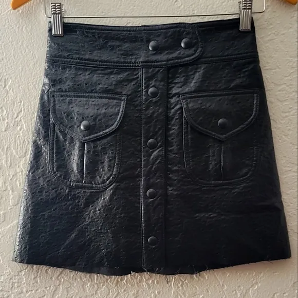BLANK NYC Faux Leather Skirt Size 24