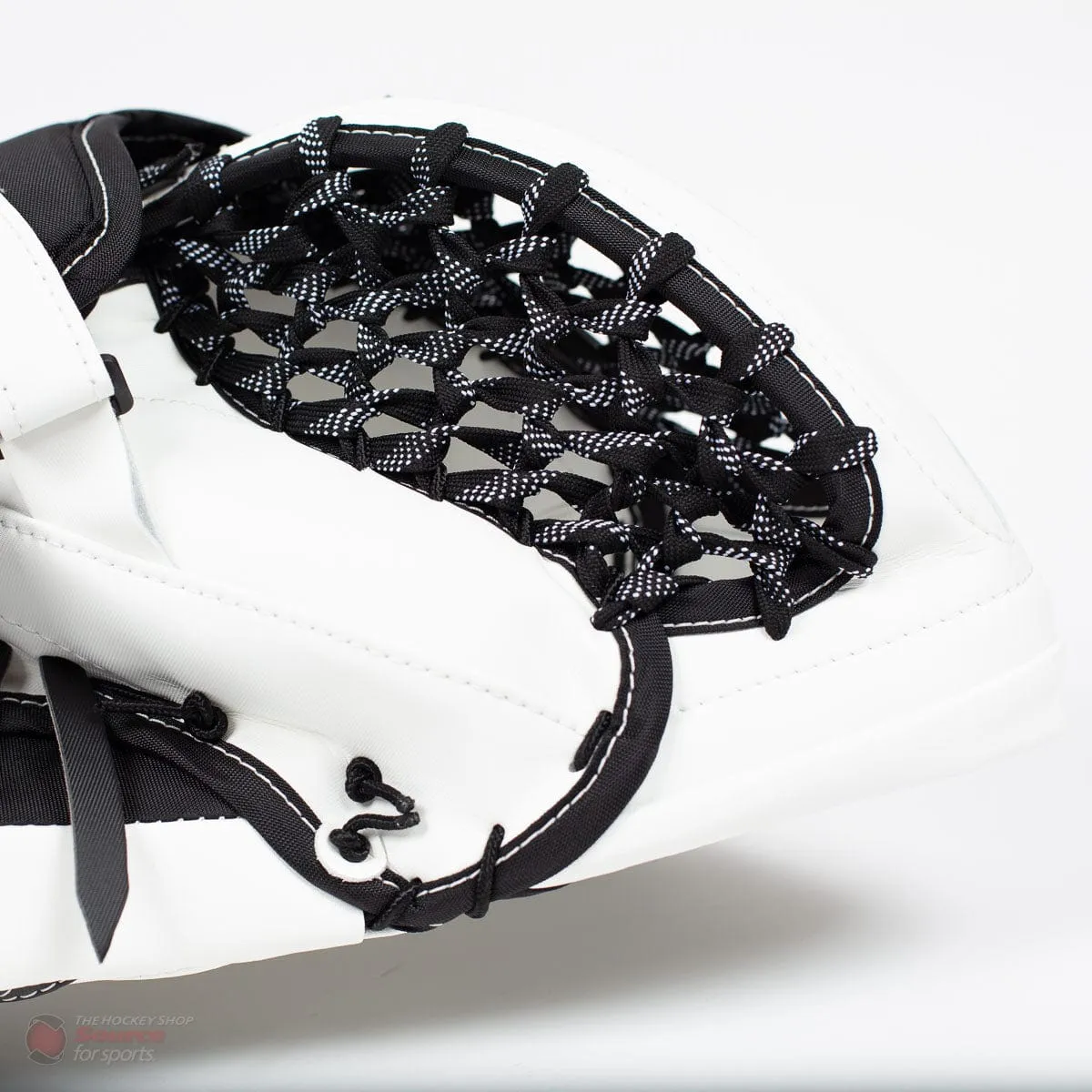CCM Extreme Flex 4 Pro Senior Goalie Catcher - THS Spec