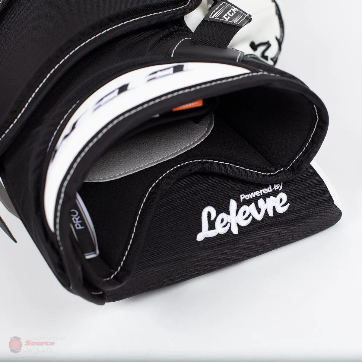 CCM Extreme Flex 4 Pro Senior Goalie Catcher - THS Spec