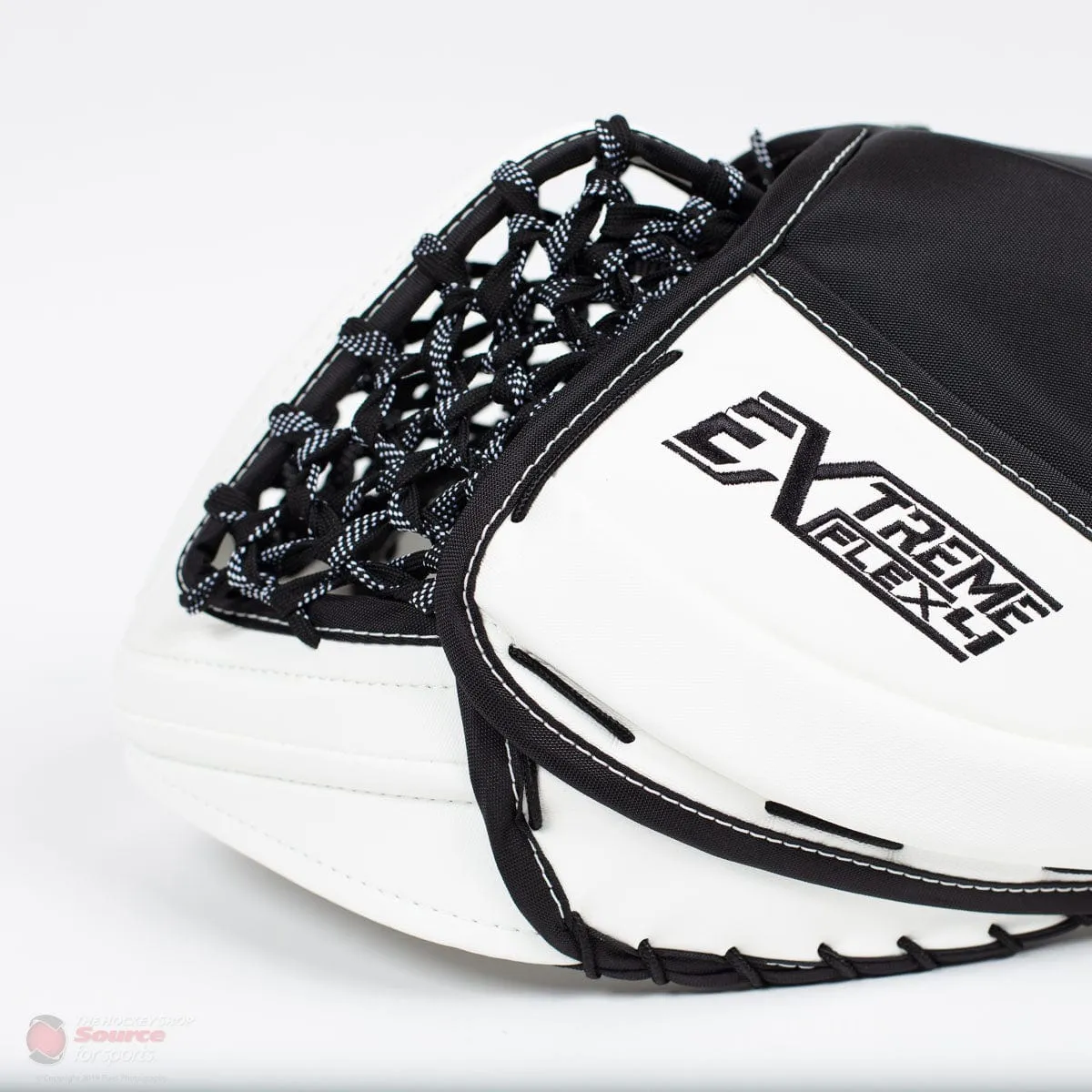 CCM Extreme Flex 4 Pro Senior Goalie Catcher - THS Spec