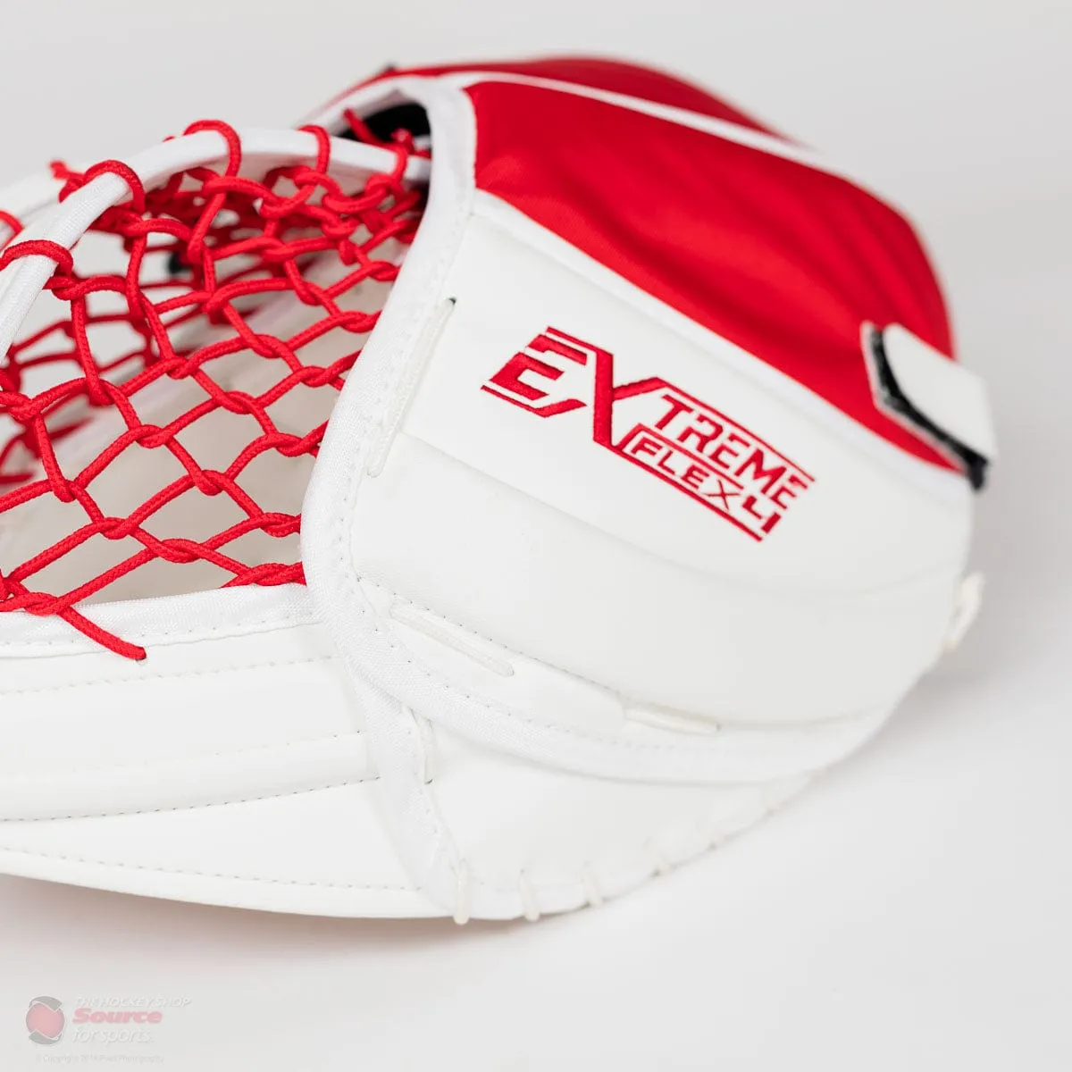 CCM Extreme Flex 4 Pro Senior Goalie Catcher
