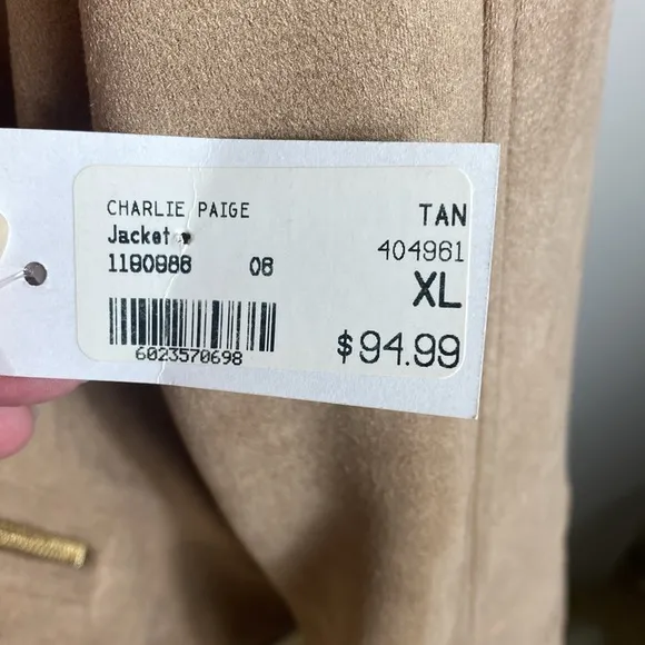 CHARLIE PAIGE Womens Faux Fur Collar Tan Suede Gold Hardware Pockets Size XL NEW