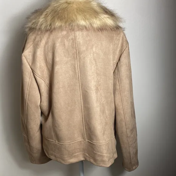 CHARLIE PAIGE Womens Faux Fur Collar Tan Suede Gold Hardware Pockets Size XL NEW