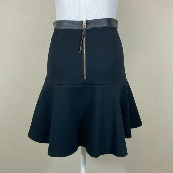 Club Monaco black mini ruffle skirt with leather trim size 00