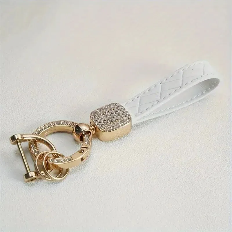 D Luxe Diamond Dazzle Keychain