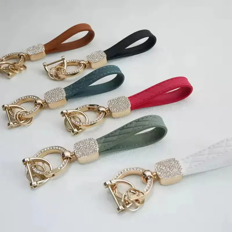 D Luxe Diamond Dazzle Keychain