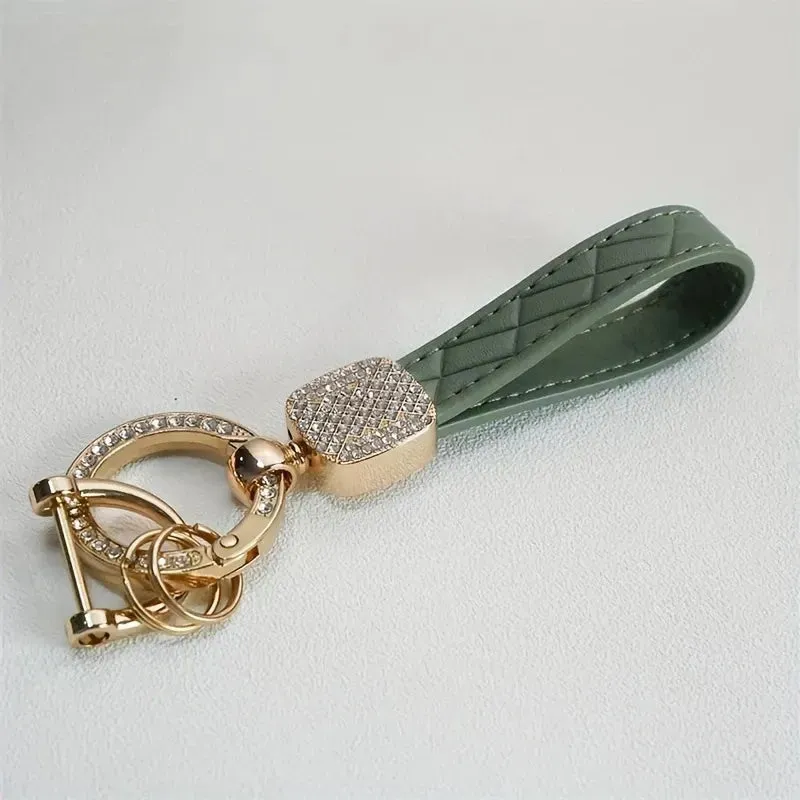 D Luxe Diamond Dazzle Keychain