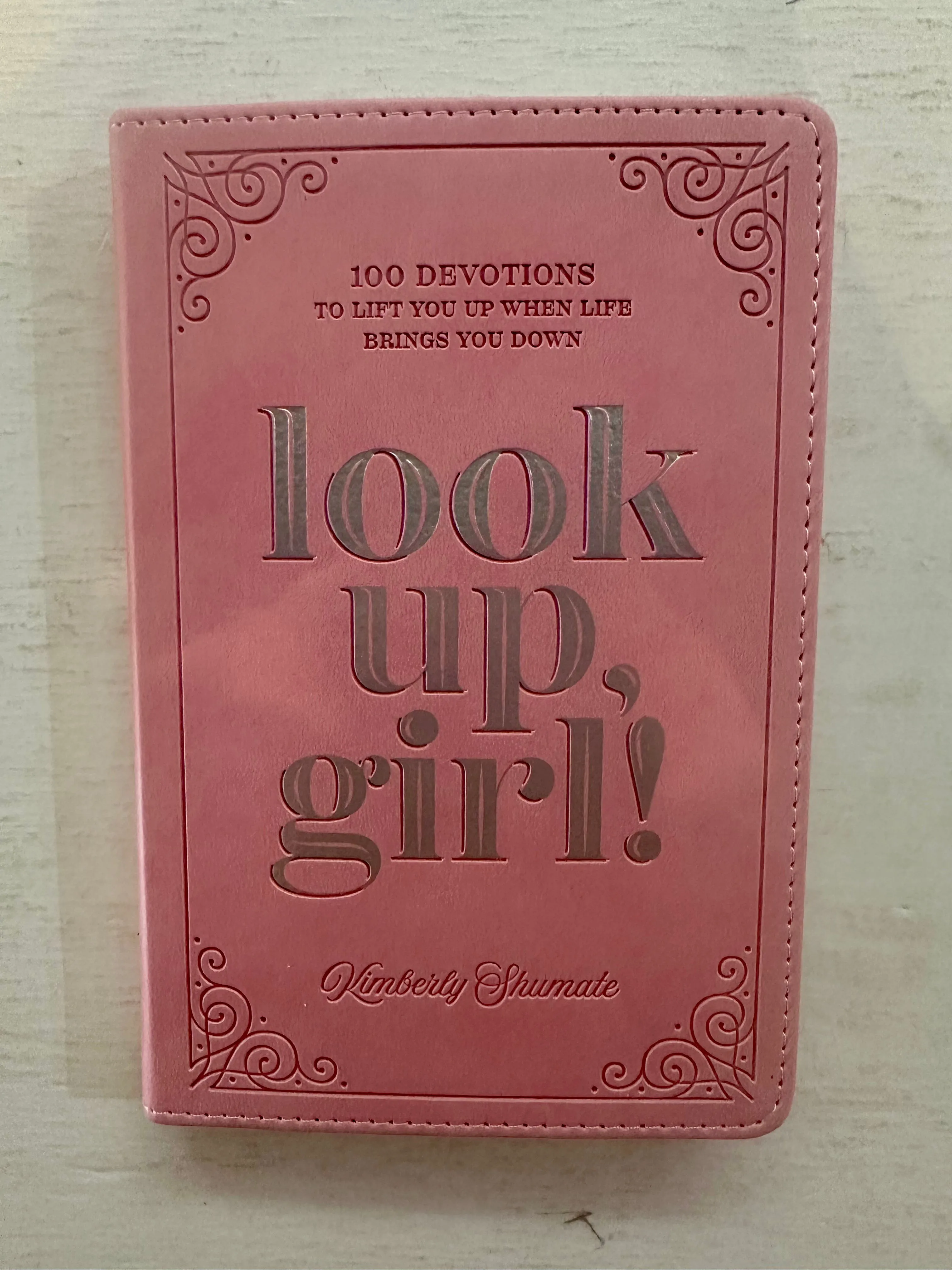 Devotional Look Up Girl