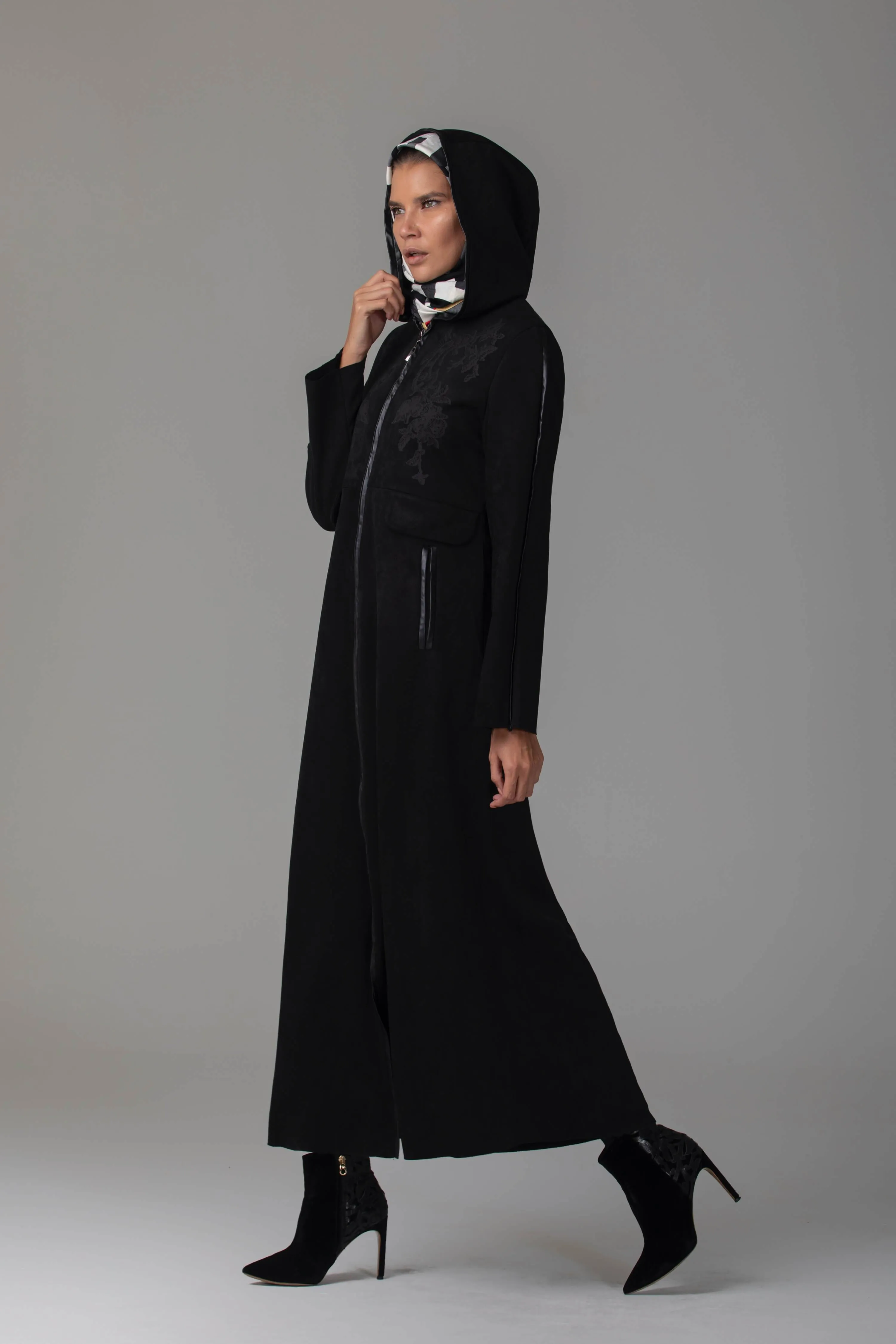 Dina Floral Modest Turkish Jilbab | Black