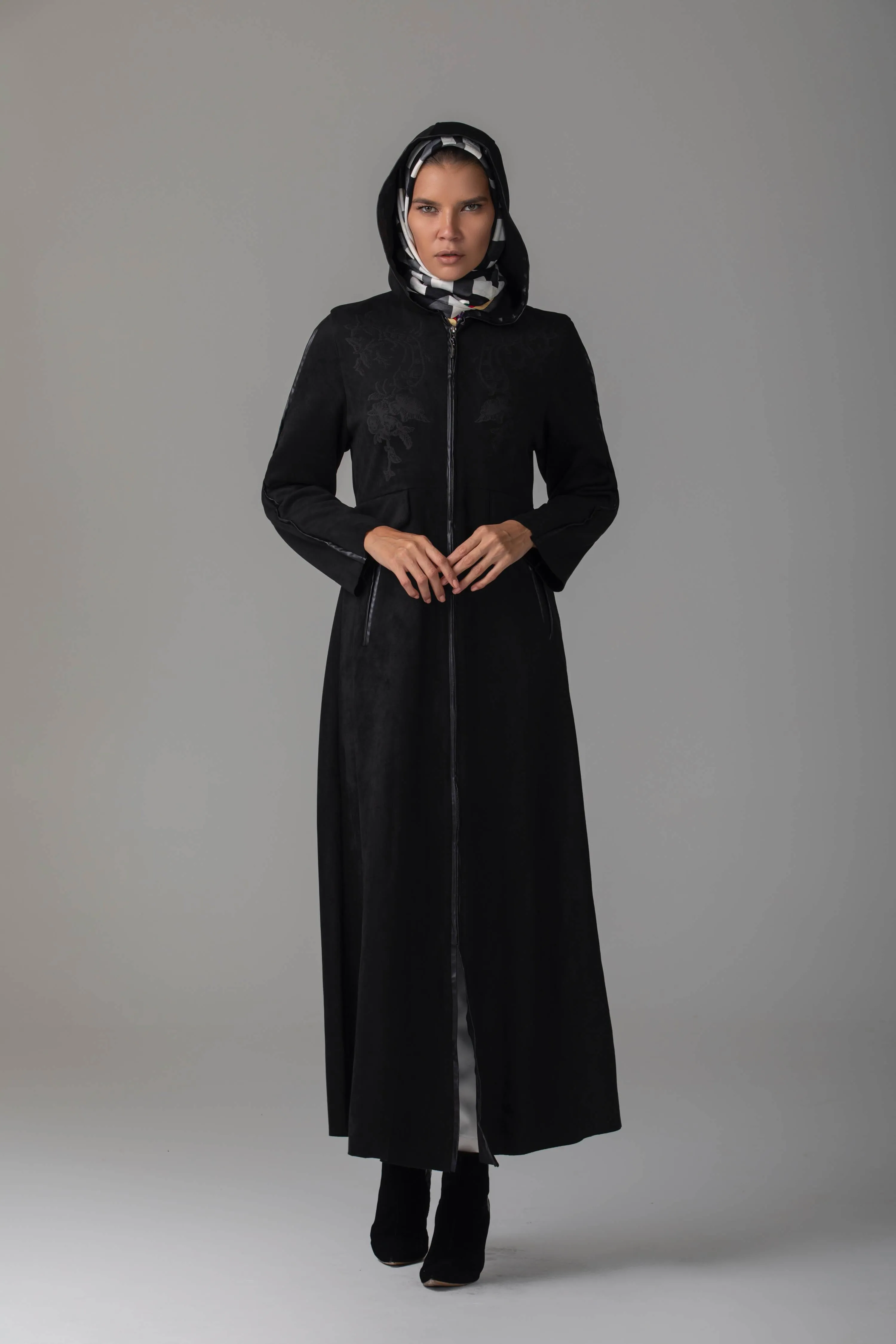 Dina Floral Modest Turkish Jilbab | Black
