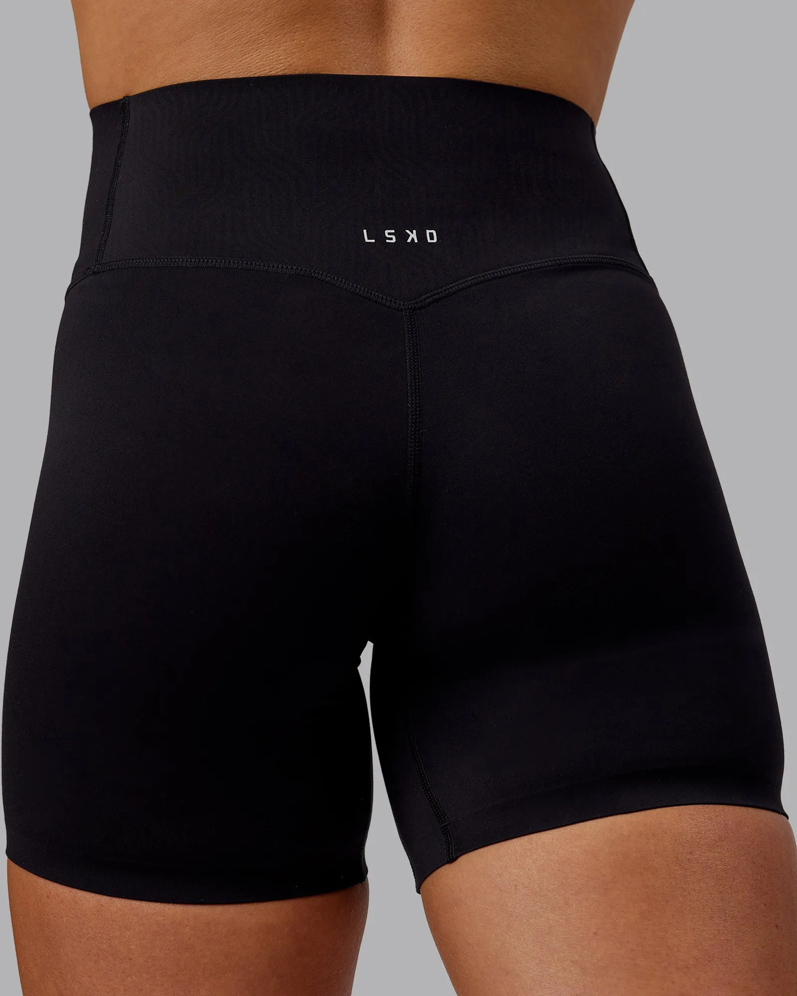 Elixir Bonded Waistband Mid Short Tights - Black