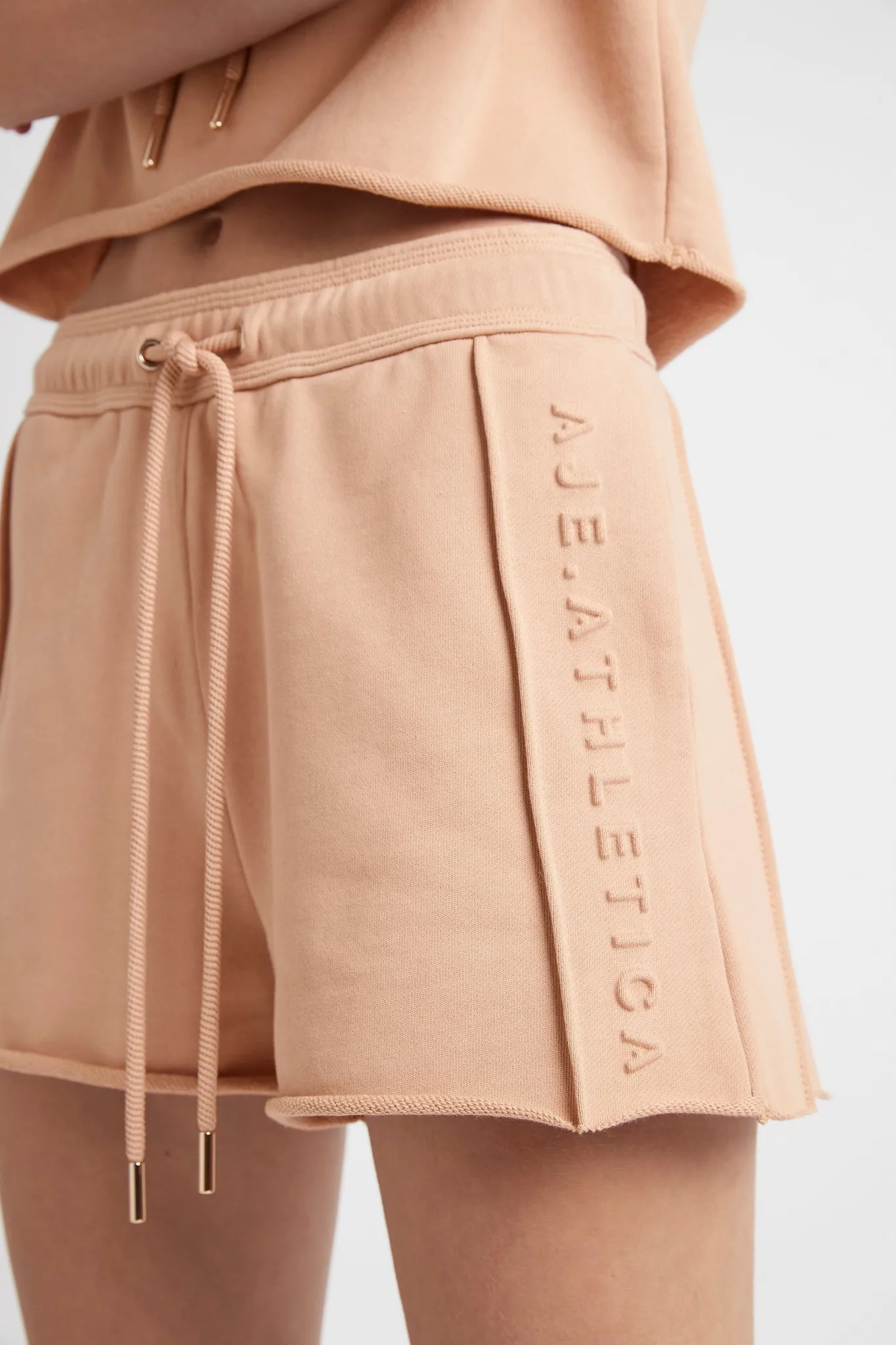 Embossed Signature Logo Sweat Shorts 603