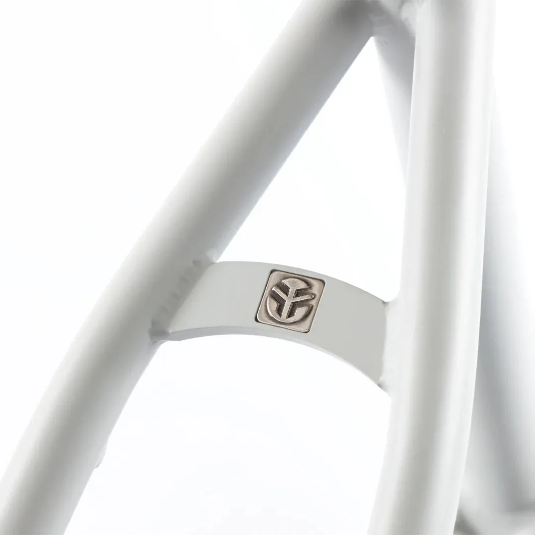 Federal Lacey Frame - Matt Grey To White Fade