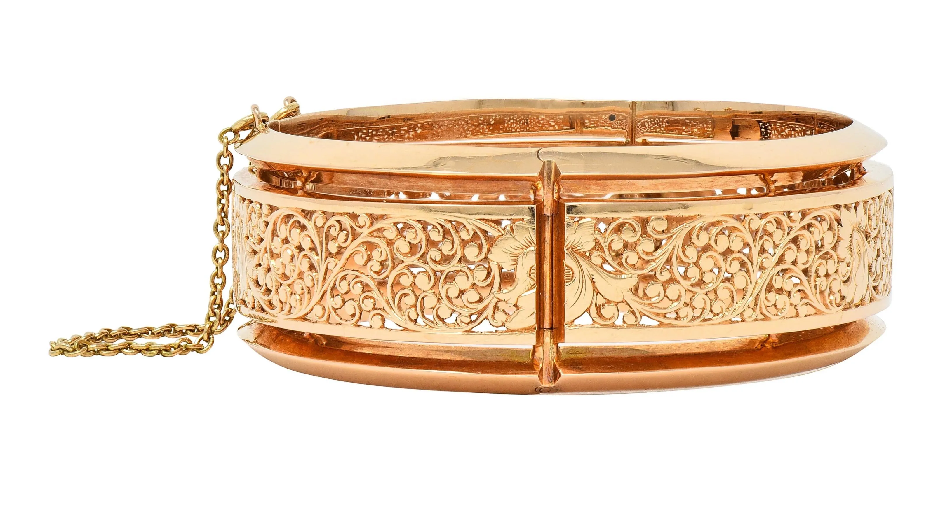 Fouquet-Gueudet French Art Nouveau 18 Karat Yellow Gold Antique Floral Bangle Bracelet