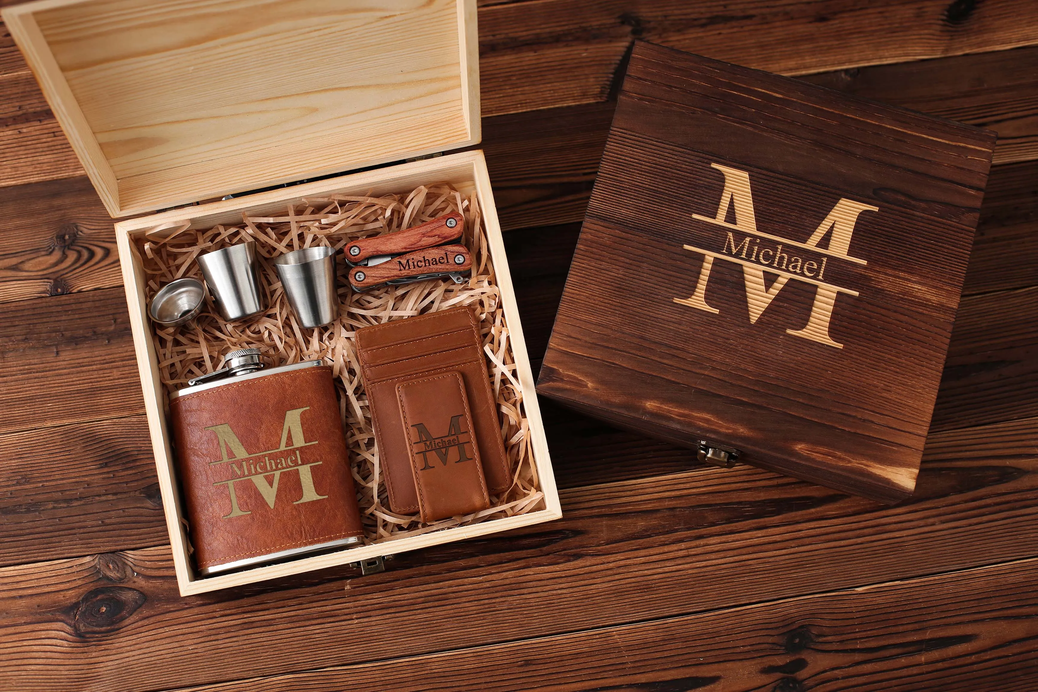 Groom Gifts, Personalized Wooden Multipliers, Leather Money Clip, Hip Flask in Groom Gift Box, Groom Proposal, Best Man Gifts, Groomsmen Gifts
