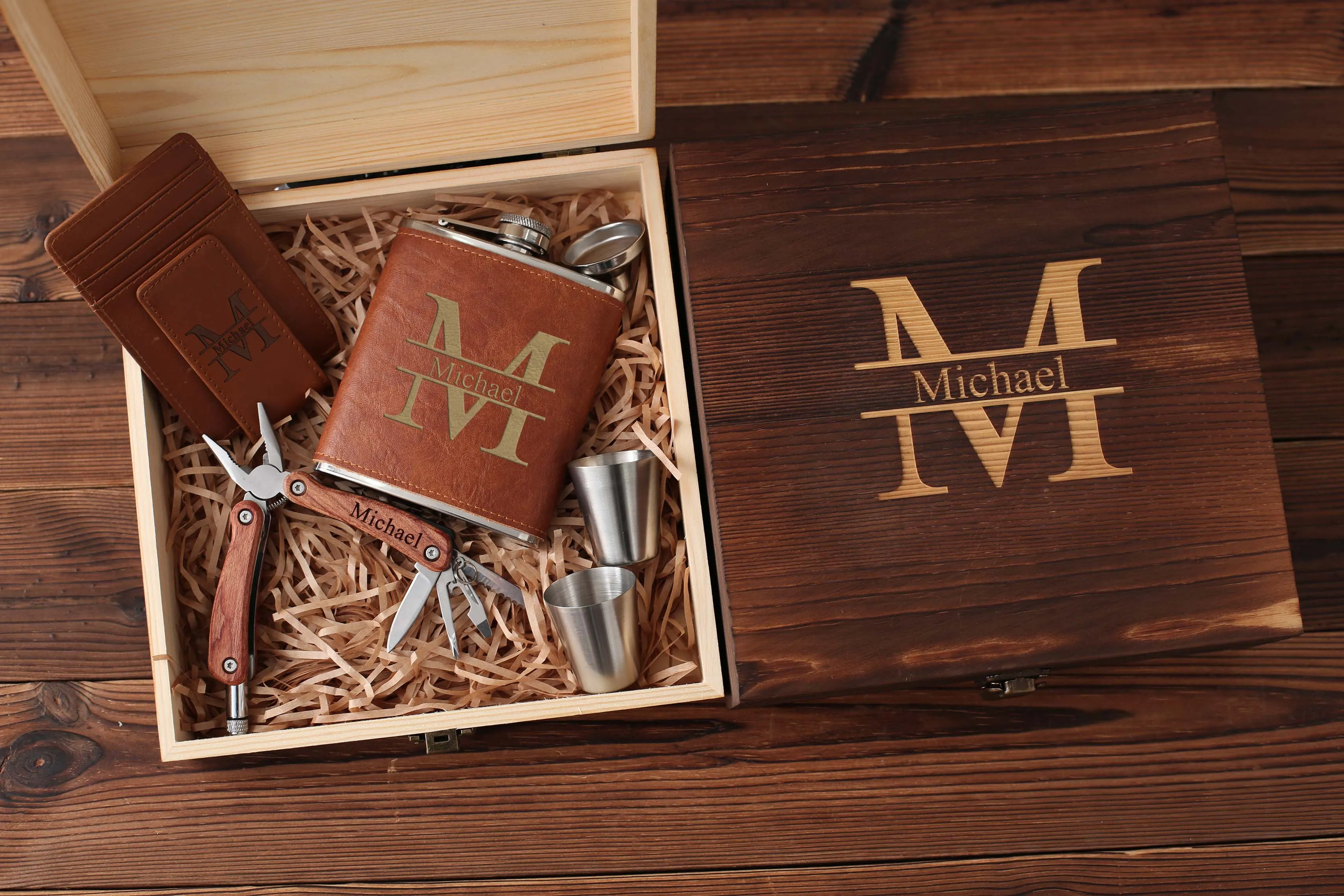 Groom Gifts, Personalized Wooden Multipliers, Leather Money Clip, Hip Flask in Groom Gift Box, Groom Proposal, Best Man Gifts, Groomsmen Gifts