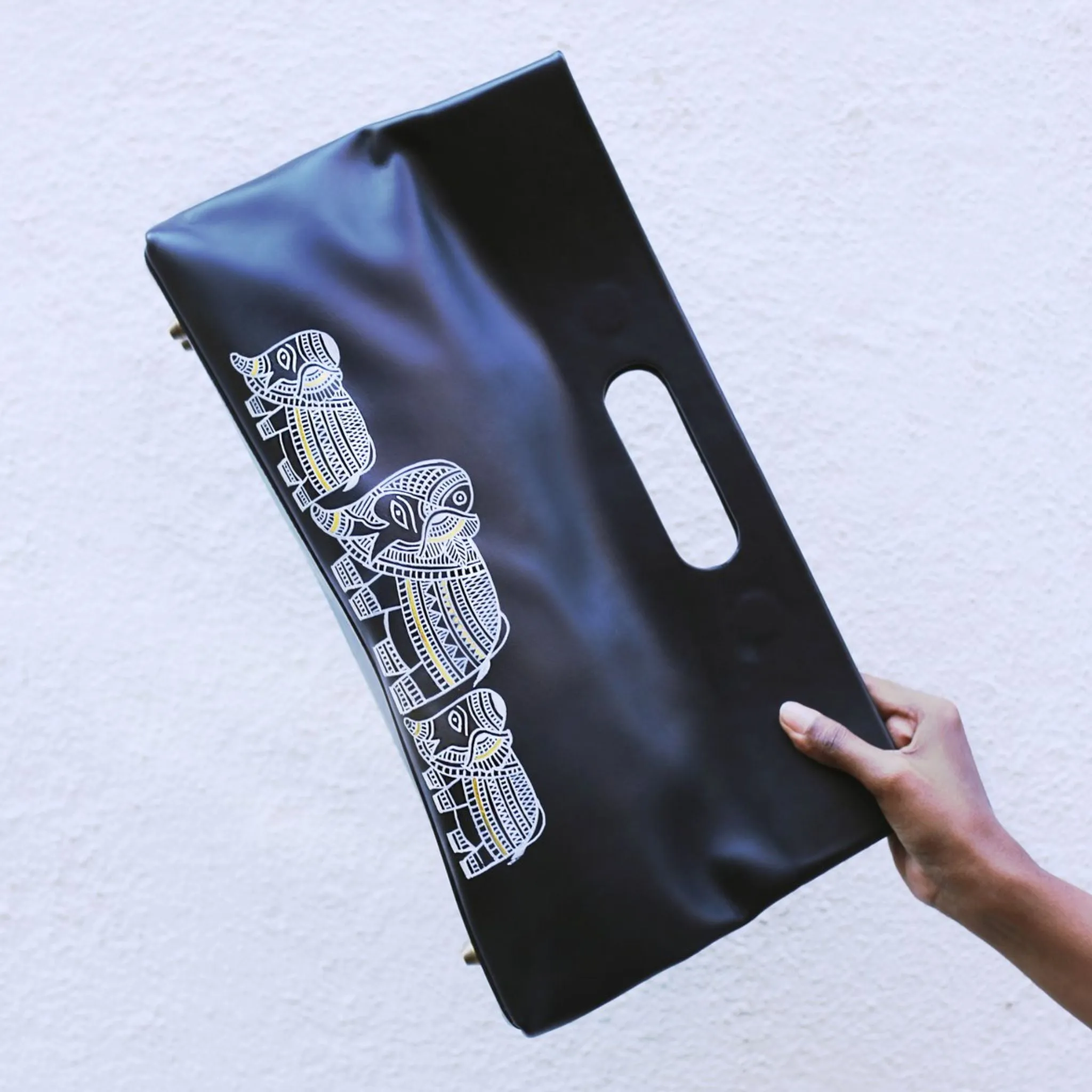 Handheld Tote – Black
