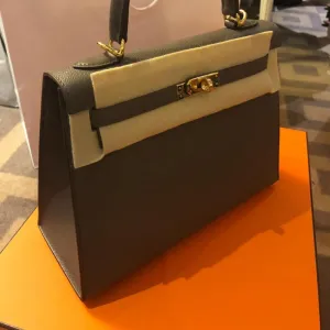 Hermès Kelly 25 Gris Etain Sellier Epsom Gold Hardware GHW