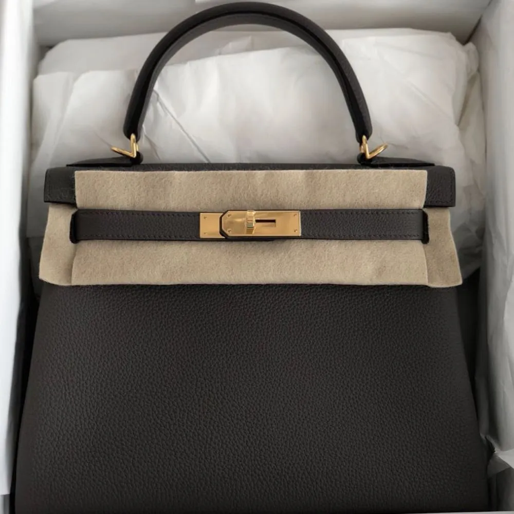 Hermès Kelly 28 Gris Etain Togo Gold Hardware GHW