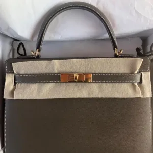 Hermès Kelly 32 Etoupe Sellier Epsom Gold Hardware GHW
