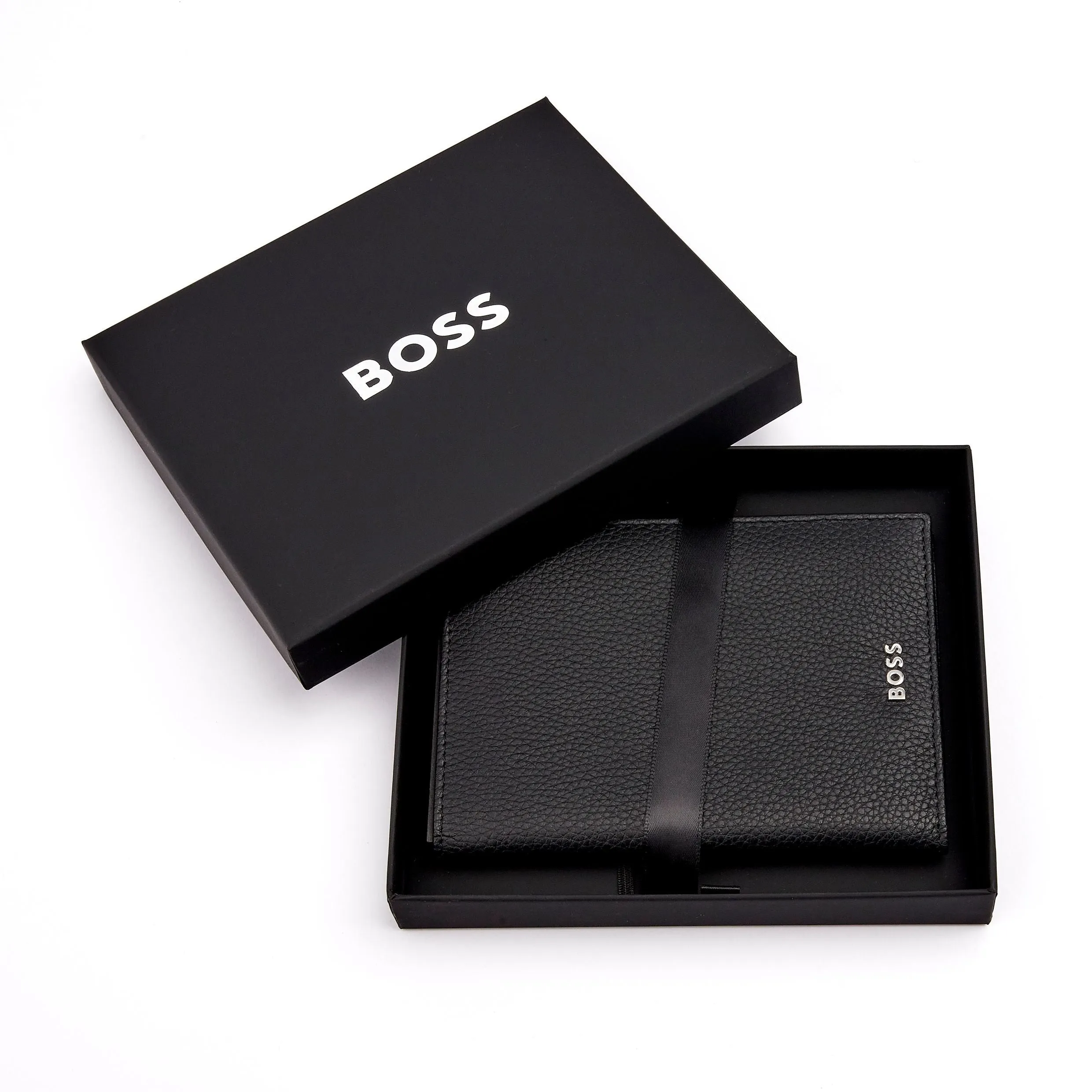 HUGO BOSS HLP416A-Passport holder Classic Grained Black