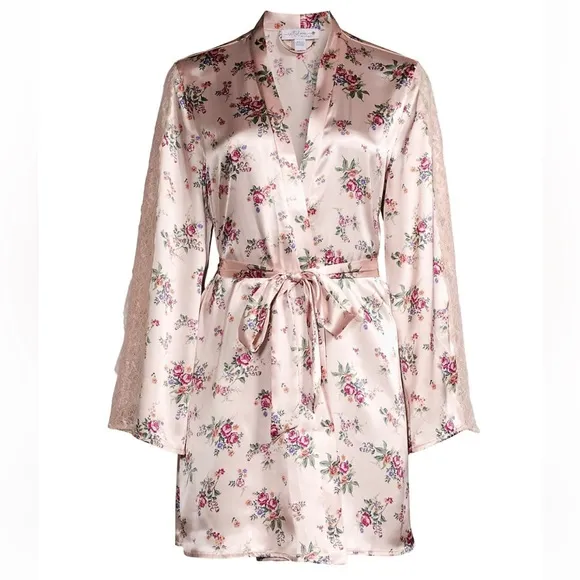 In Bloom’s  My Fair Lady Satin Robe