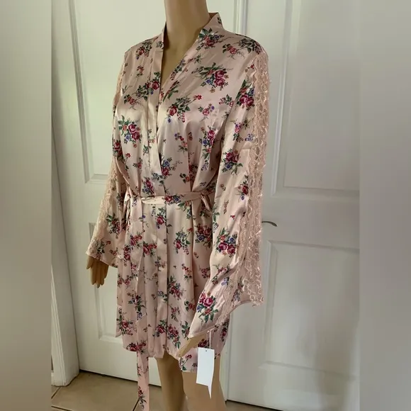 In Bloom’s  My Fair Lady Satin Robe