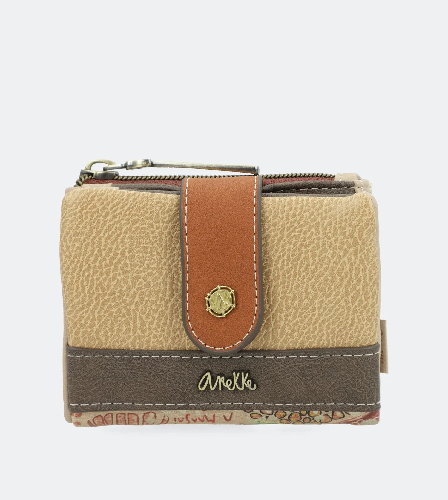 Kenya Wallet with a zip