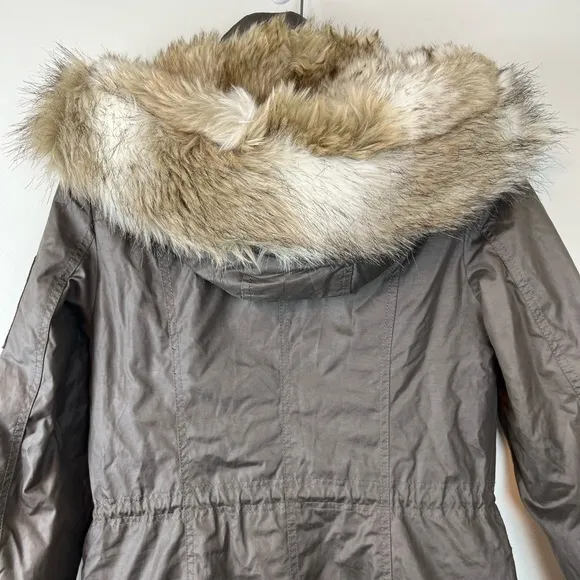 Laundry by Shelli Segal Faux Fur Hood Trim Waxy Anorak Parka Coat Size S