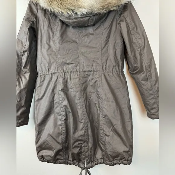 Laundry by Shelli Segal Faux Fur Hood Trim Waxy Anorak Parka Coat Size S