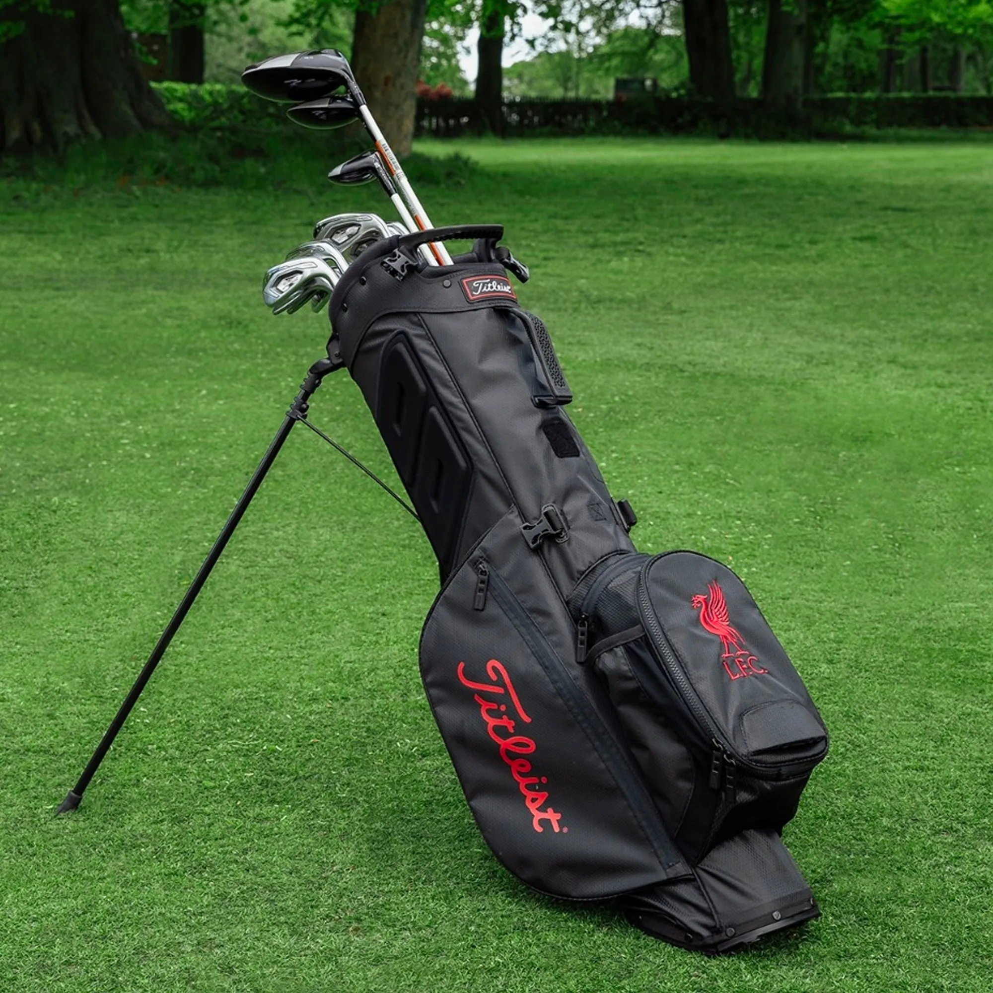 LFC Titleist Red/Black P4 Bag