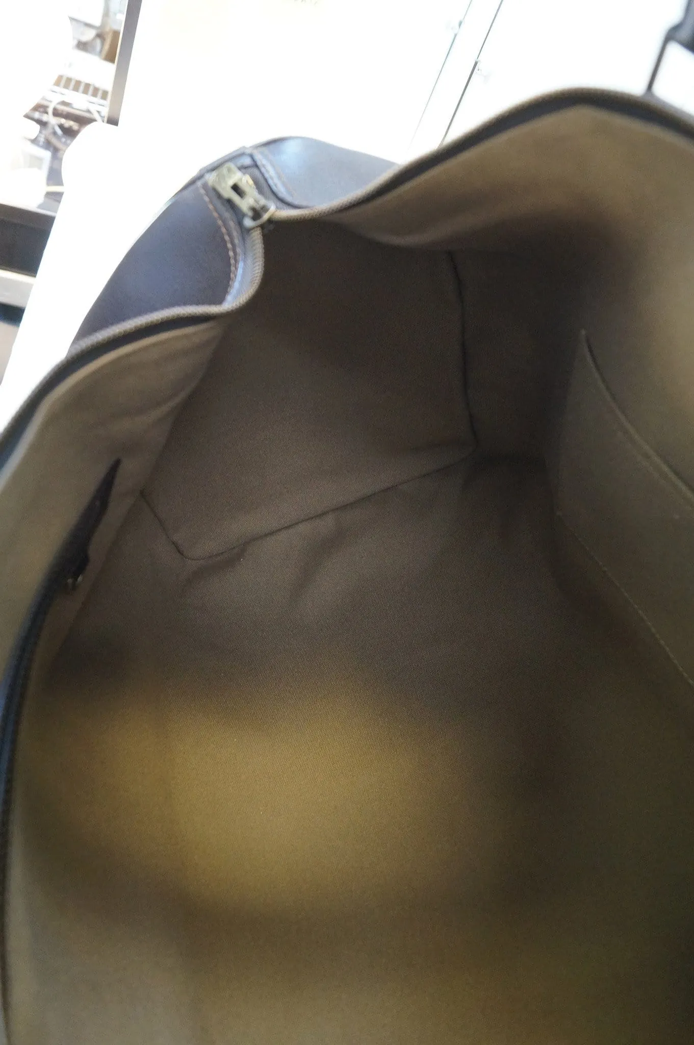 LOUIS VUITTON Keepall 55 Bandouliere Utah Dark Brown Travel Bag