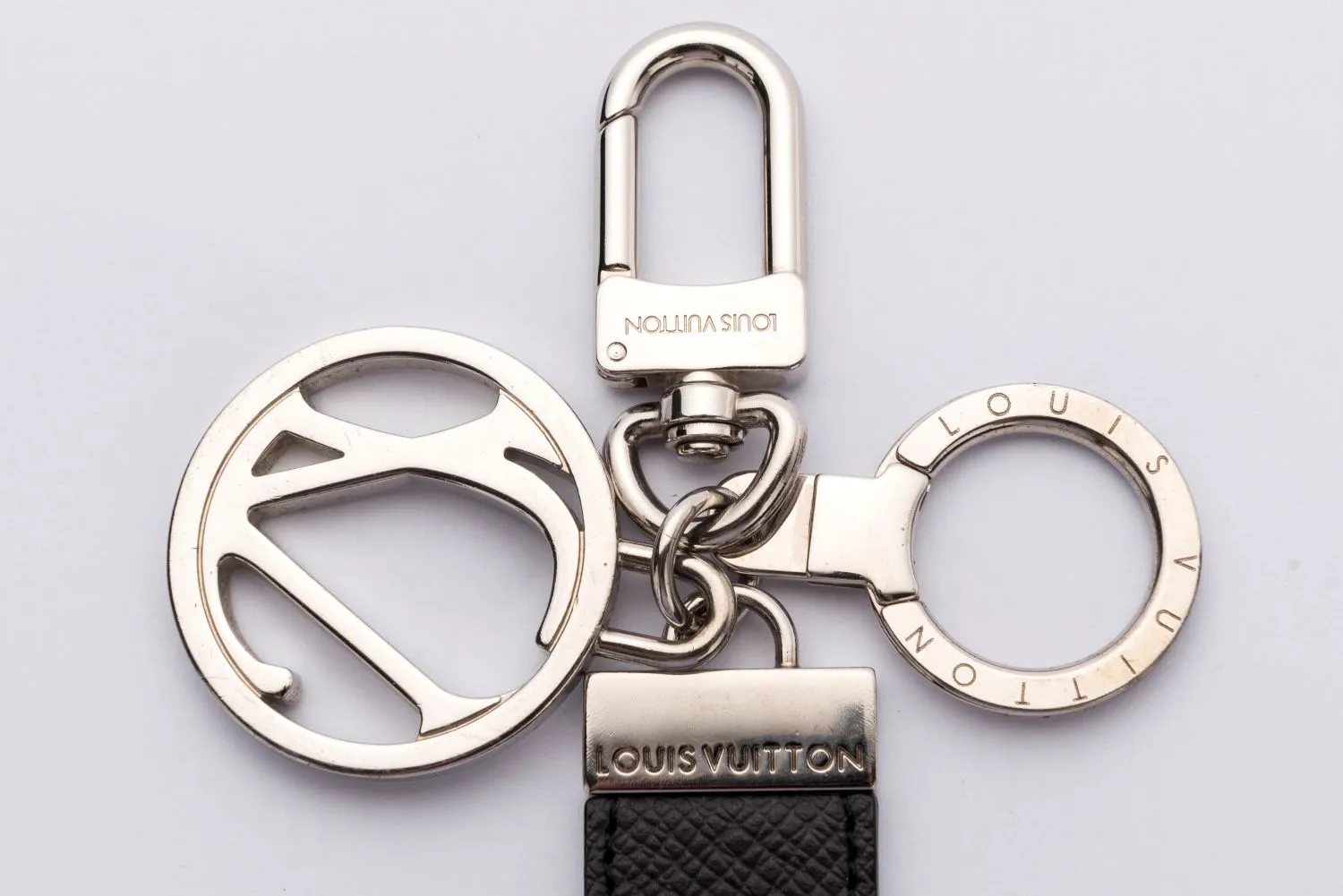 Louis Vuitton Key Chain (A.S INITIALS) Taiga Leather, Silver Hardware