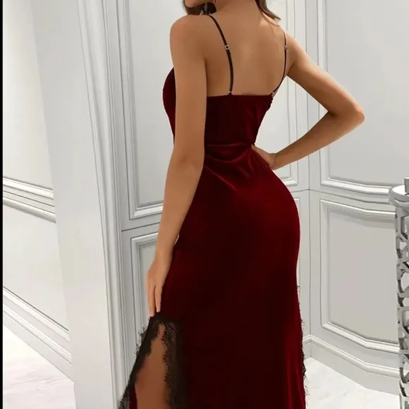 Maroon Red Velvet Lace Trim Night Gown Dress