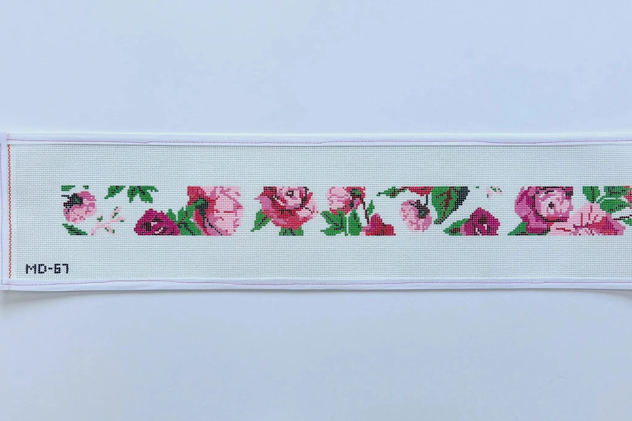 MD-67 - Roses Purse Strap