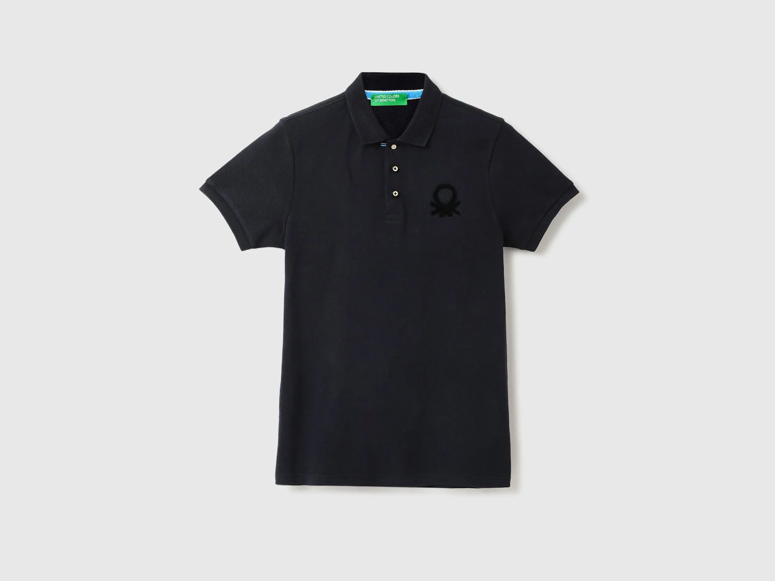 Men Solid Polo Collar T-Shirt