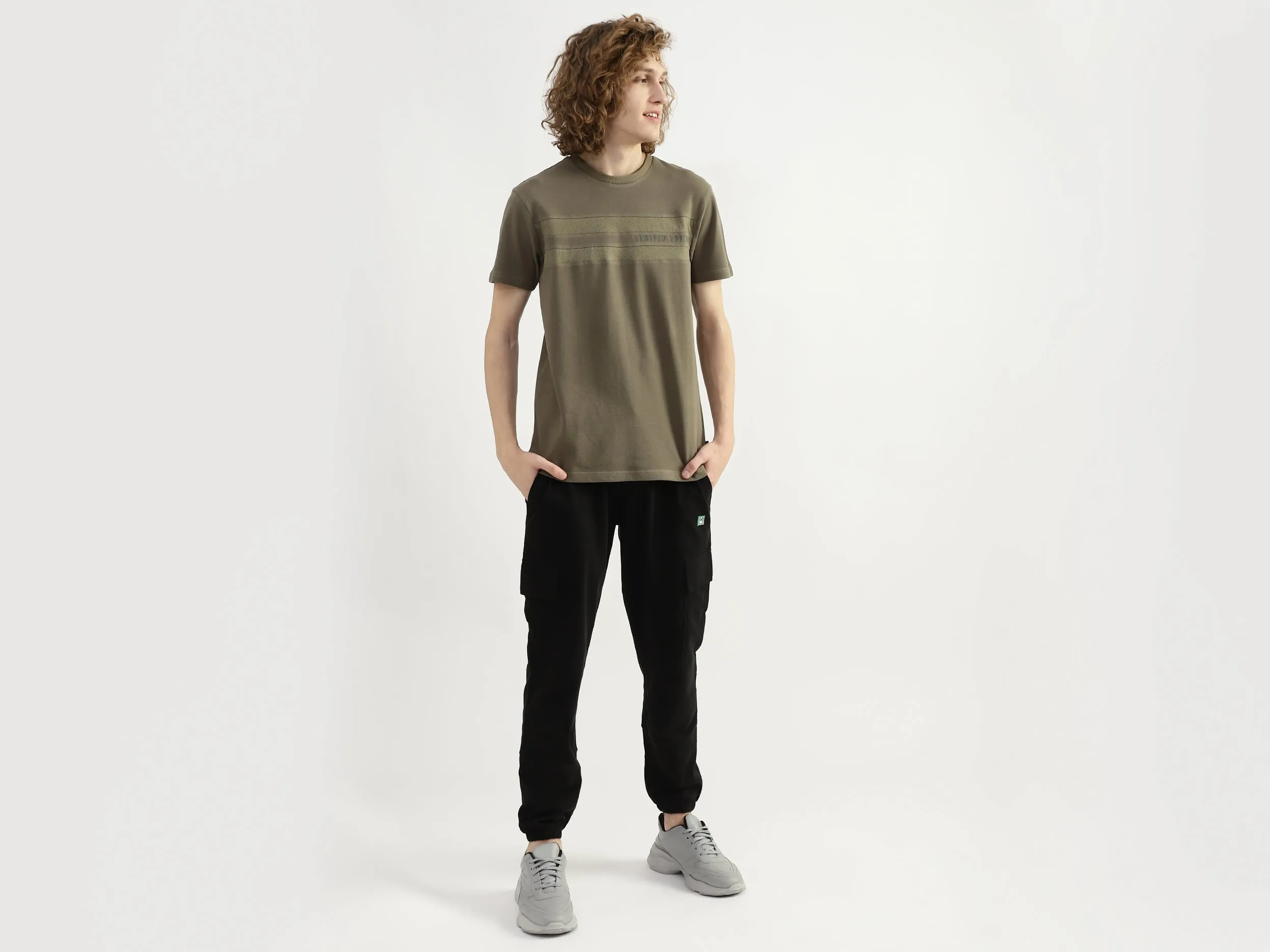 Men Textured Round Neck T-shirt