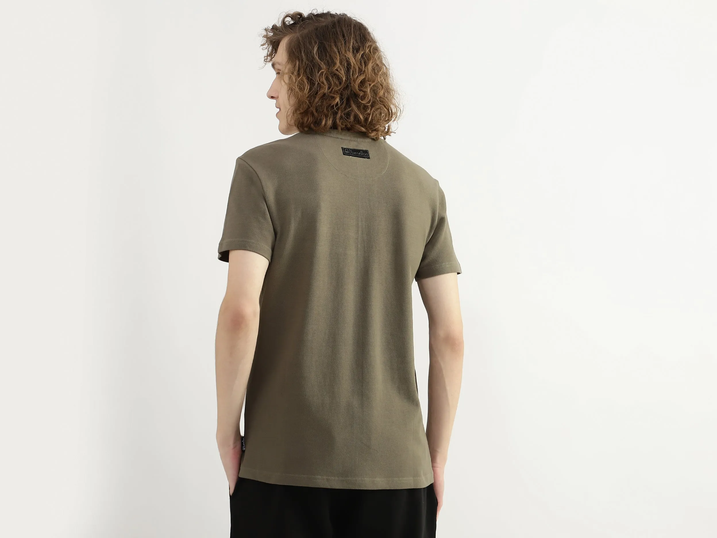 Men Textured Round Neck T-shirt