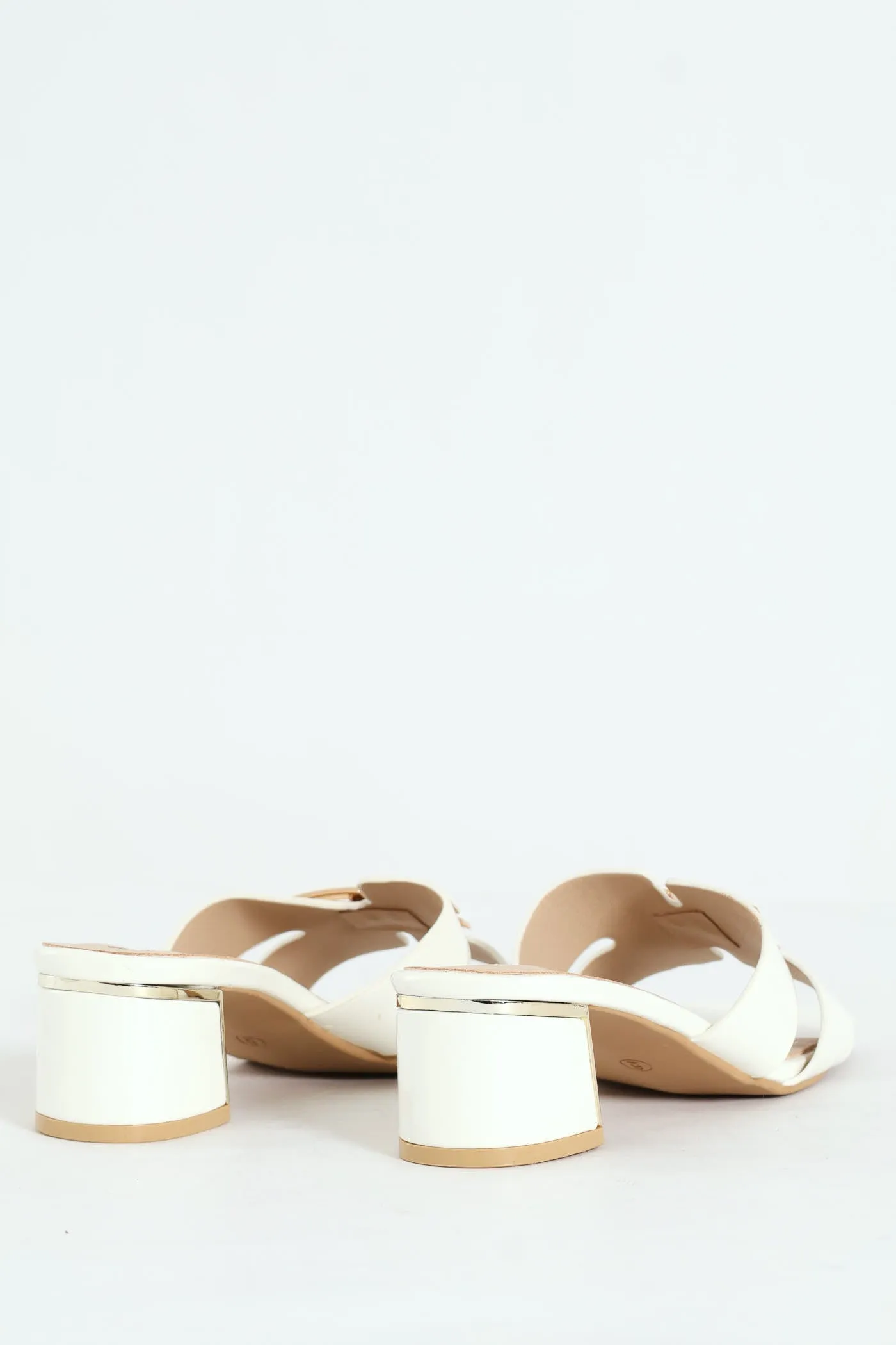 Metal Insert Mule Heel With Wide Vamp & Trim - White