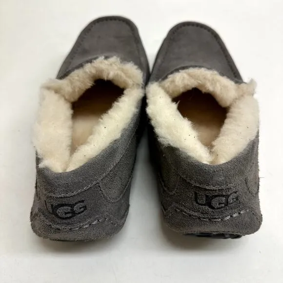 NWOT UGG Ascot Slipper Grey Suede Shearling Lined Men's Size 8