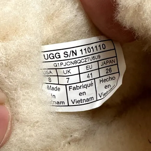 NWOT UGG Ascot Slipper Grey Suede Shearling Lined Men's Size 8