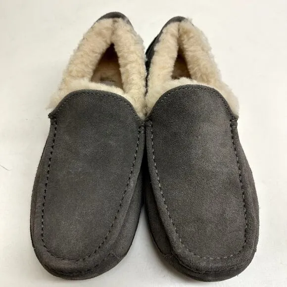 NWOT UGG Ascot Slipper Grey Suede Shearling Lined Men's Size 8